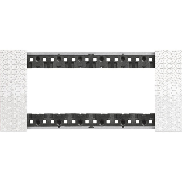 Placca Bticino Living Now 6 Moduli – Pixel