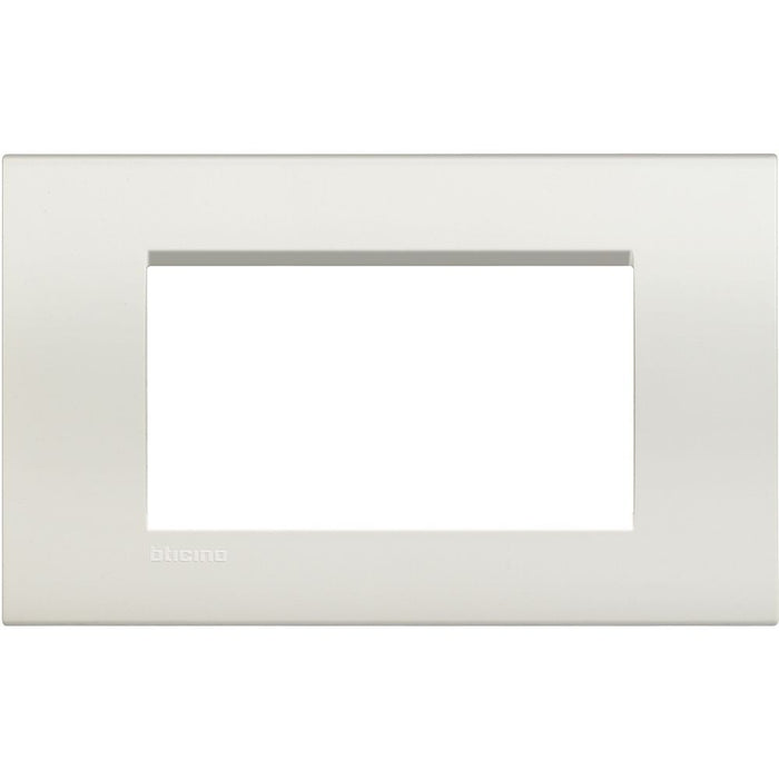 Placca Quadra 4 Moduli Bticino Livinglight – LNA4804 – Bianca