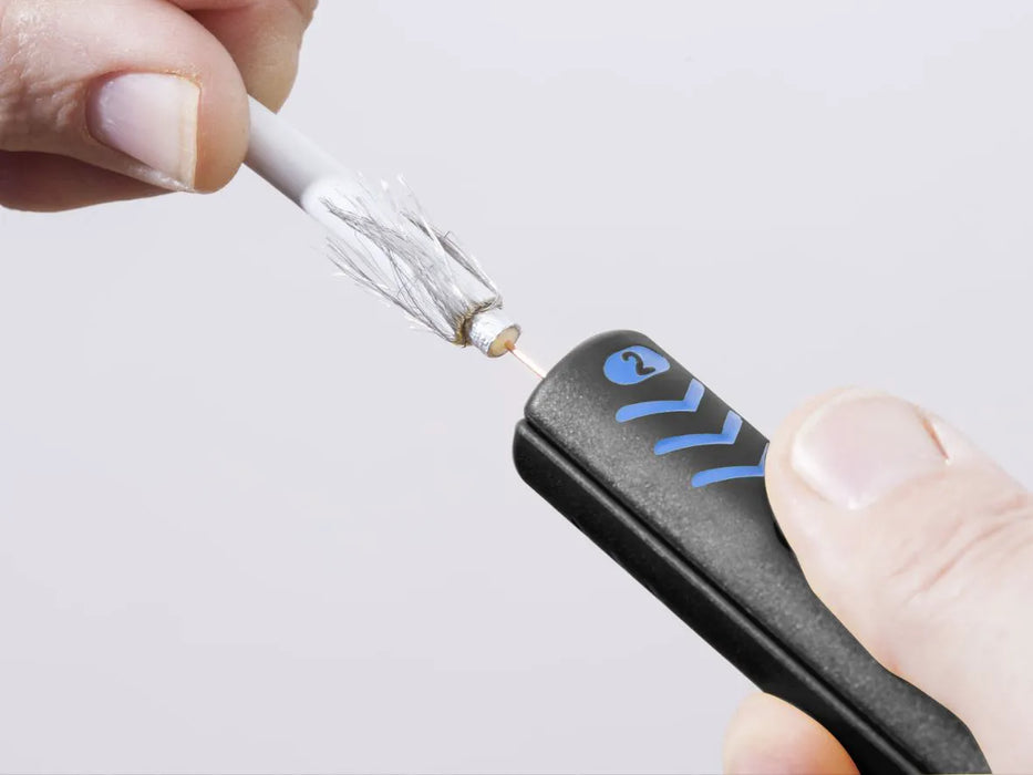Cembre HB21 Utensile Sguainacavi Con Lama A Rastrello