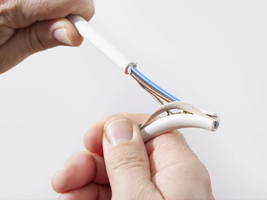 Cembre HB23 Utensile Sguainacavi Per Cavi Tondi