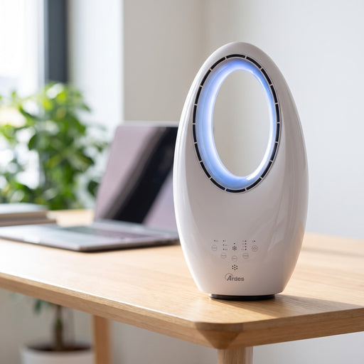 Ventilatore Senza Pale Ardes Muna Bladeless W con Telecomando, sulla scrivania, con l'anello blu acceso