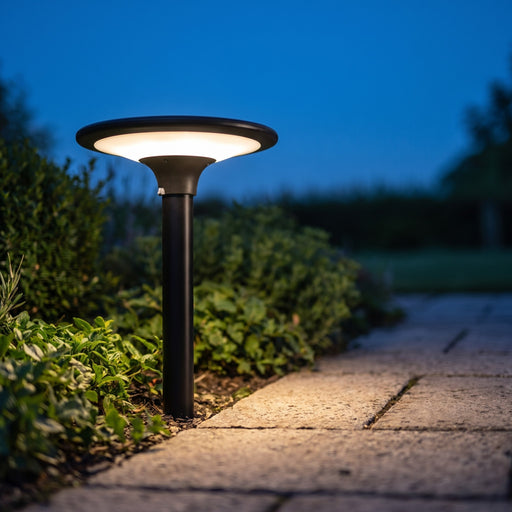 Testa Palo Lampione LED Solare Arteleta 20W Switch CCT IP65, acceso al crepuscolo lungo il vialetto del giardino (palo non incluso)