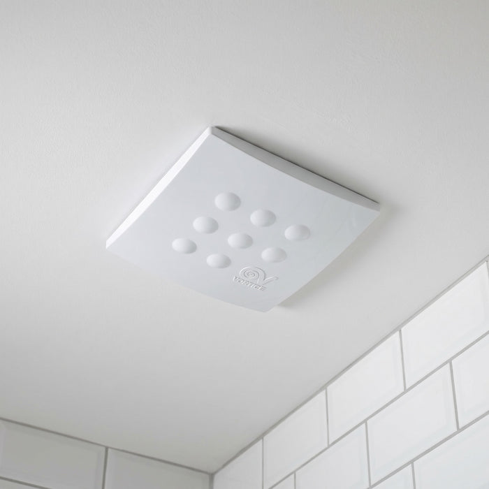 Aspiratore centrifugo da condotto Vortice Super T, installato a soffitto in bagno