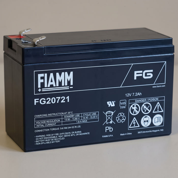 Batteria al Piombo Fiamm 12V 7,2Ah 151x65x95 mm, dettaglio dell etichetta FIAMM FG20721