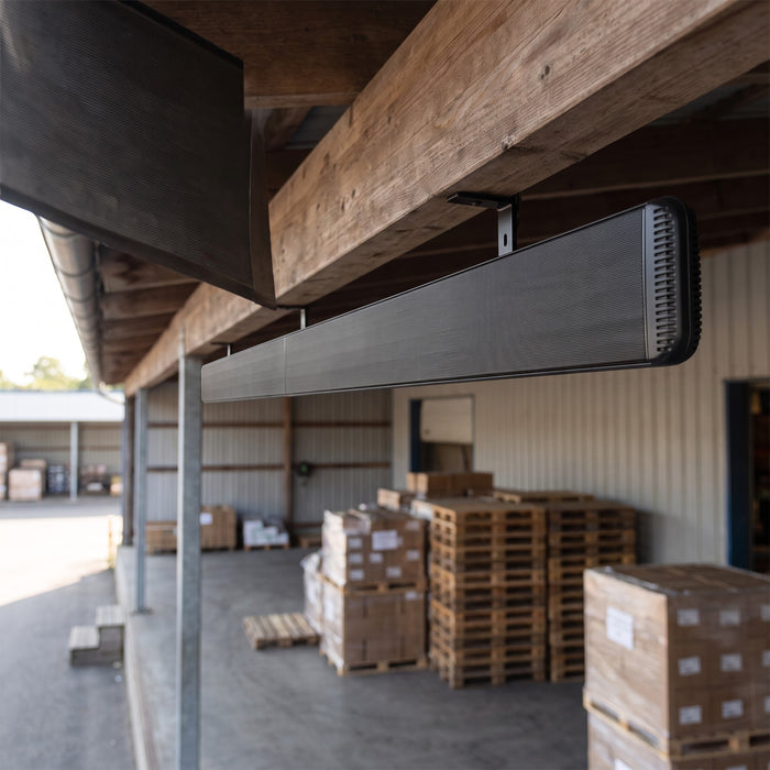 Riscaldatore a Infrarossi Moel Hot Top 3200W con Dimmer, sotto la tettoia della zona carico