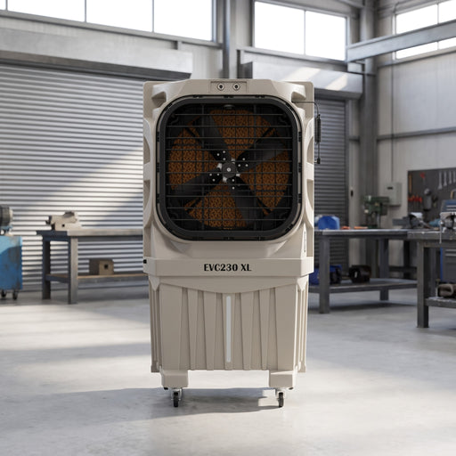 Raffrescatore evaporativo portatile KRS EVC230 XL, in un capannone di lavorazione