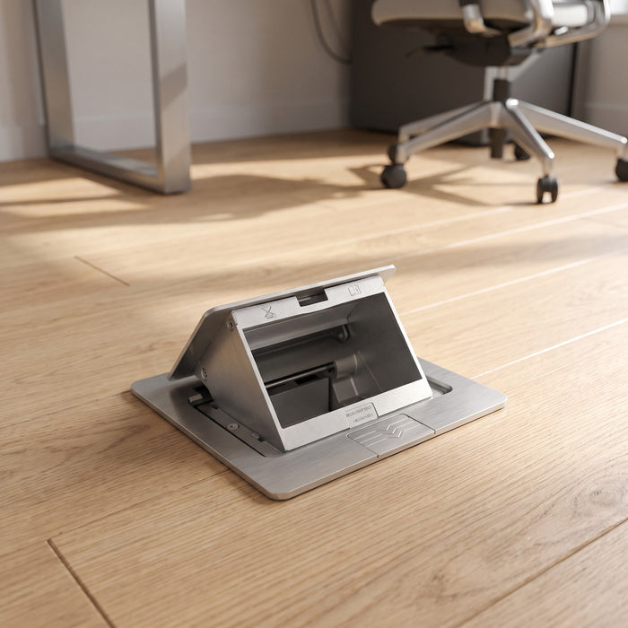 Torretta da Pavimento Vimar 3 Moduli per Eikon, Arké e Plana, a filo del parquet, con il coperchio aperto