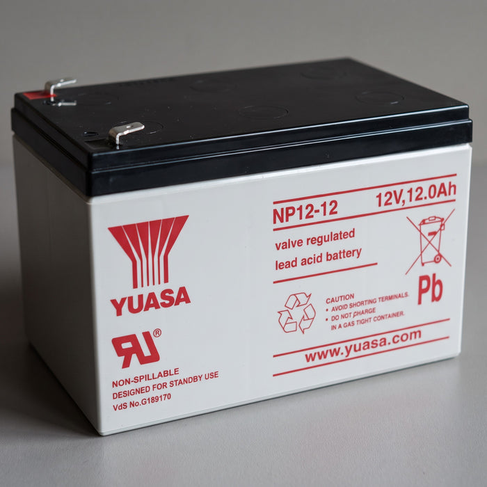 Batteria al Piombo Sigillata Yuasa NP 12V 12Ah, dettaglio dell etichetta Yuasa NP12-12